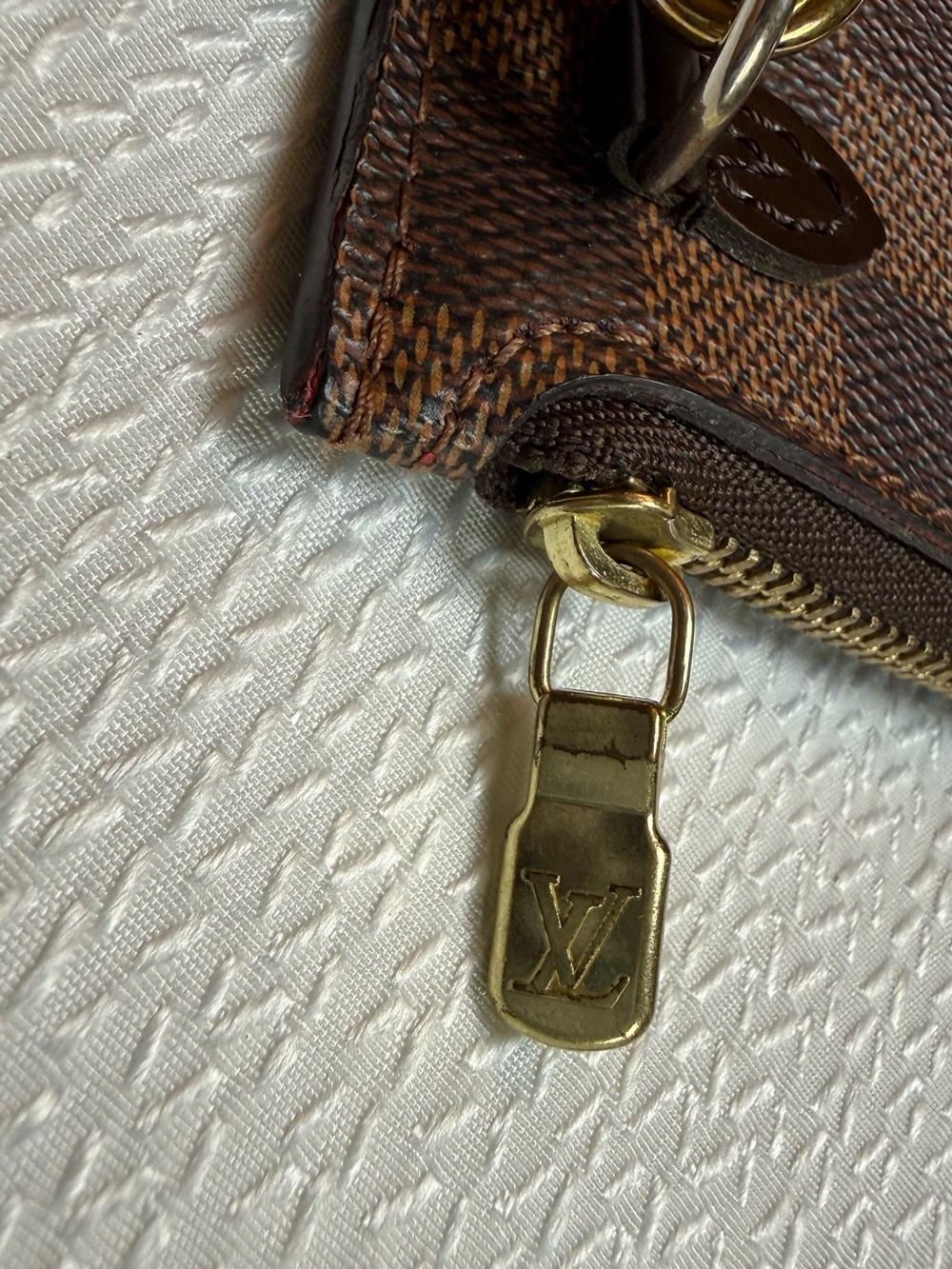 Louis Vuitton Damier Ebene Wristlet Pouch in Dark Brown Check - Picture 5 of 15